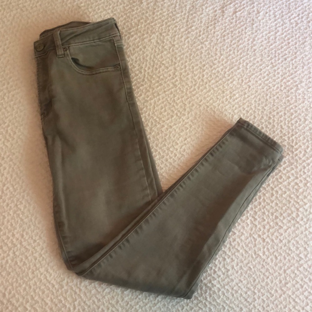 American Eagle Grey Jeans